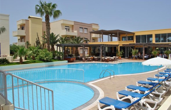 Hotel Meropi ****