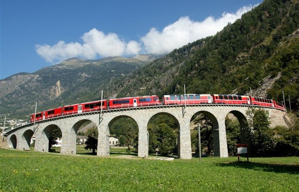 Švýcarské železnice UNESCO a zlatý okruh Pilatus